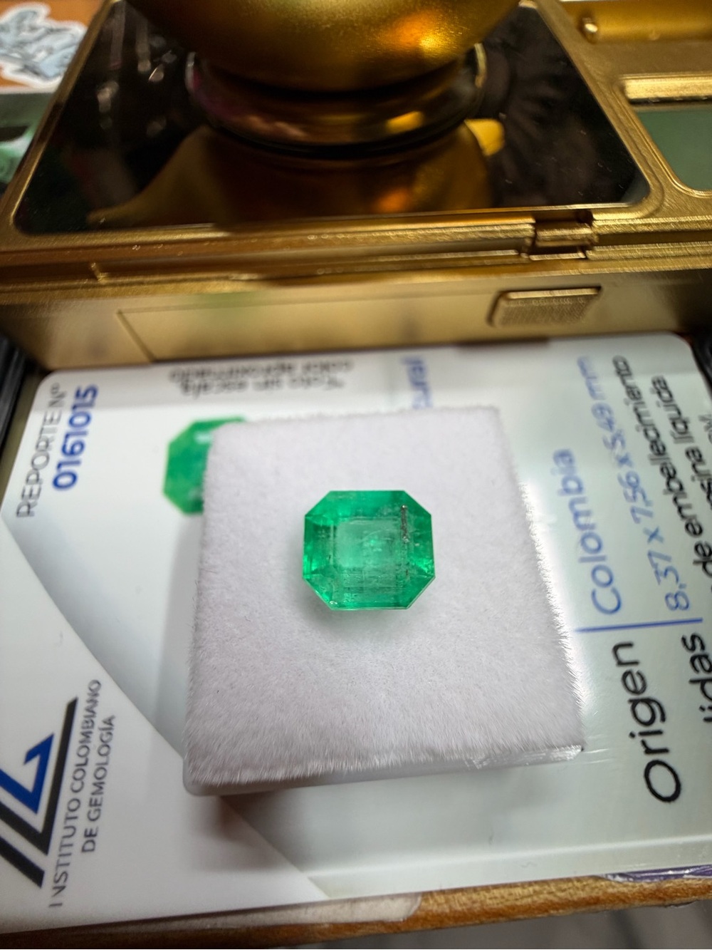 2.33 Ct Natural Colombian Emerald Octagon Cut F1 Minor Resin Pyrite ICG Report